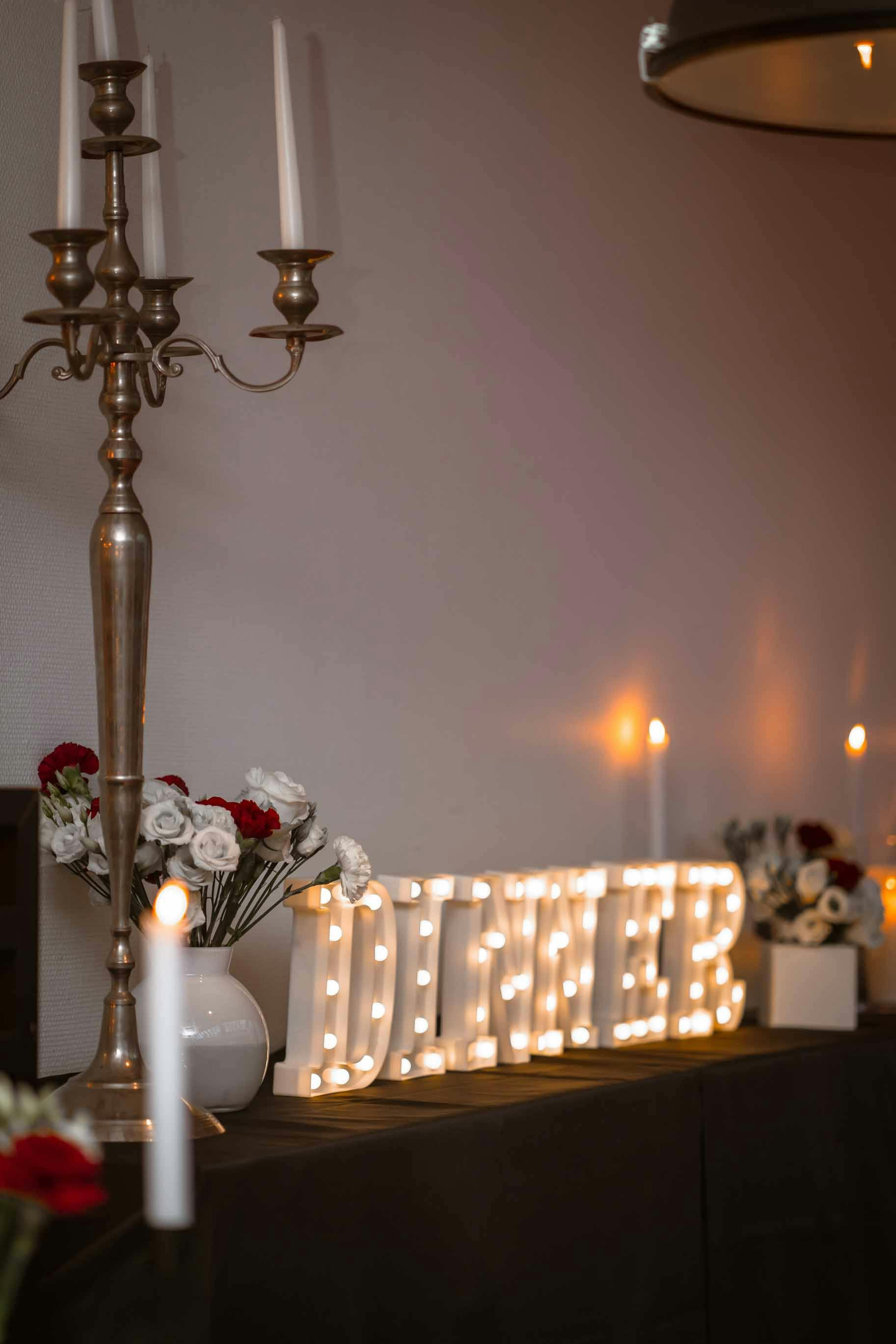 Image of LED Buchstaben 'Dinner'